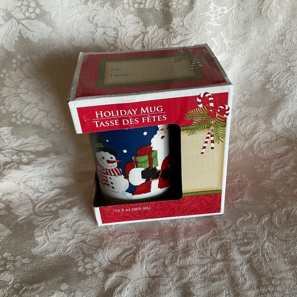 Christmas Santa and snowman with gifts. 12 oz Coffee/ Tea cup mug. New in box - Picture 1 of 4
